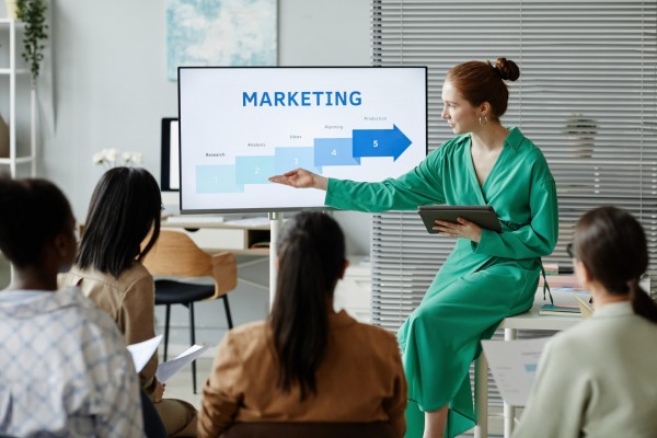 The Ultimate Lead Process: How to Generate, Nurture, and Legally Secure Leads via Social Media